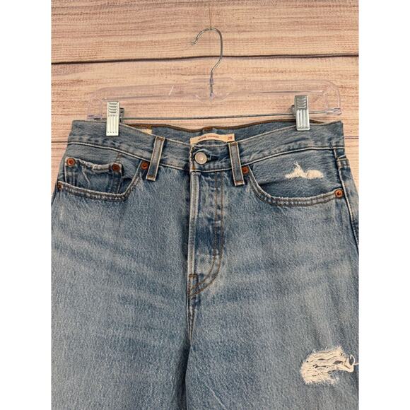 Levi's Premium Wedgie‎ Straight Jeans Women's Size 28 Blue Light Wash Denim - Picture 3 of 15